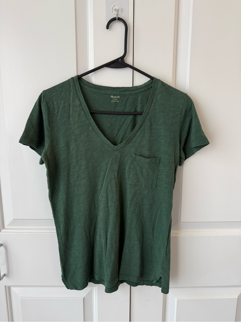 Madewell V-Neck Pocket Tee Deep Green Size XXS